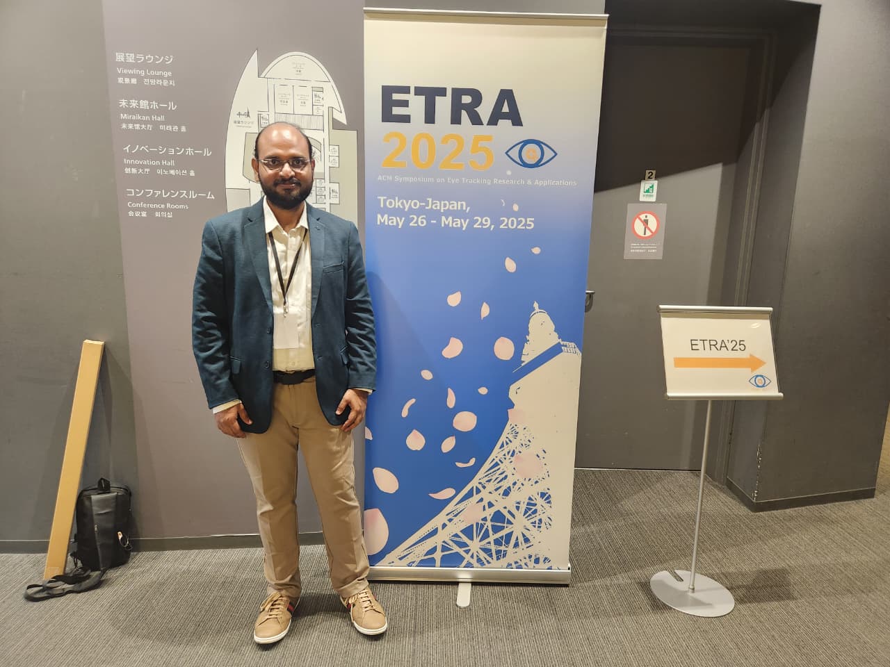 Presenting my paper Designing with Eyes at ETRA 2025 Conference